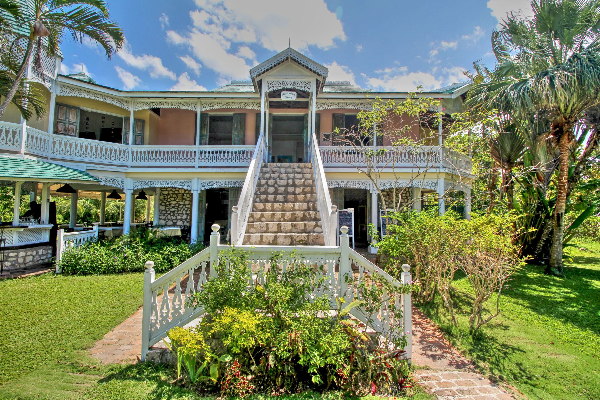 jamaica-famous-houses-in-jamaica-wihcon